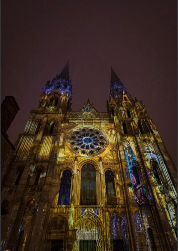 L Ecuyer Appartement Au Coeur Du Quartier Historique Chartres Luaran gambar