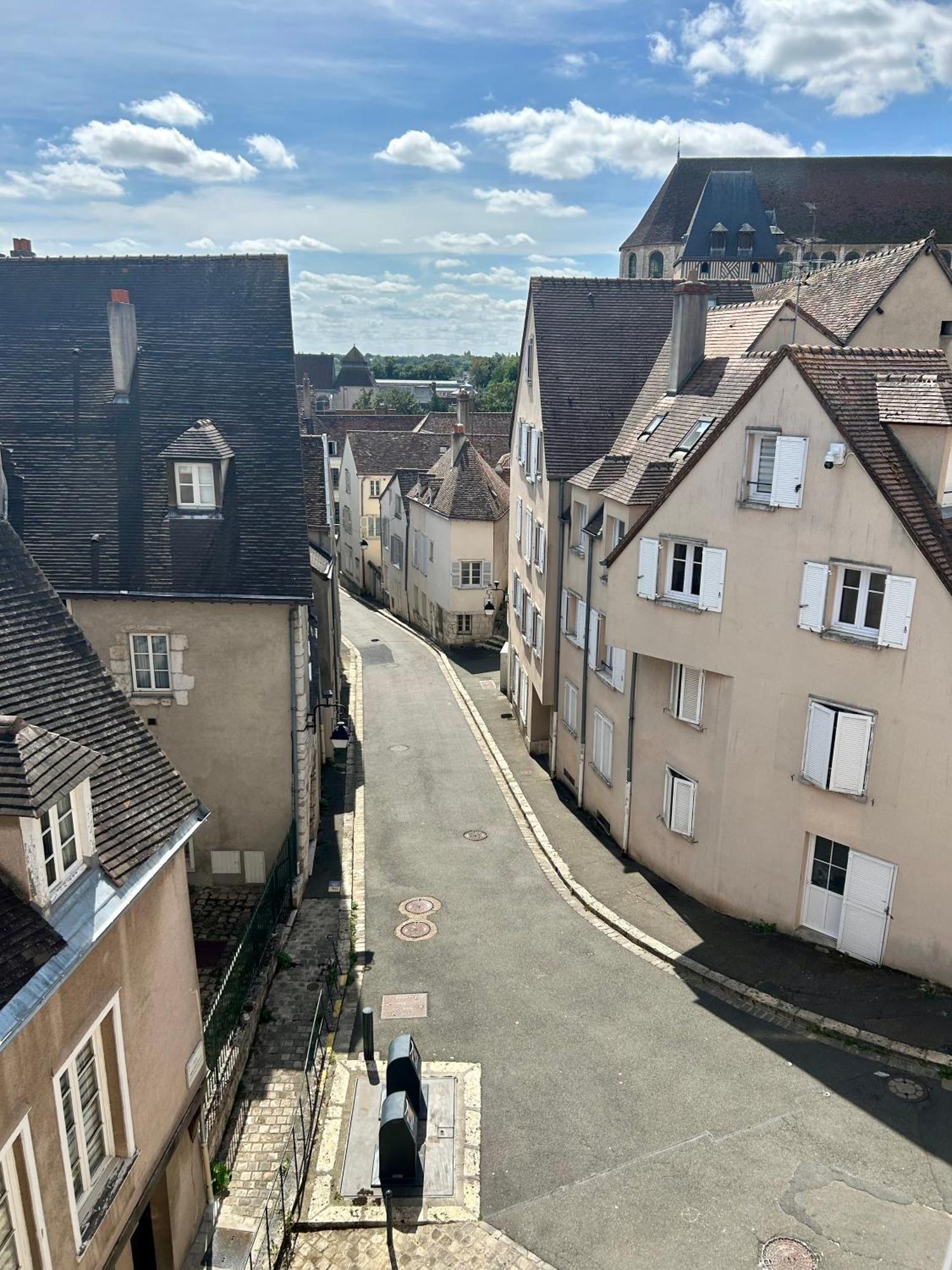 L Ecuyer Appartement Au Coeur Du Quartier Historique Chartres Luaran gambar